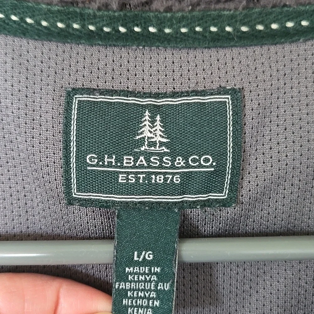 G. H. Bass Gray Sweater Size Large